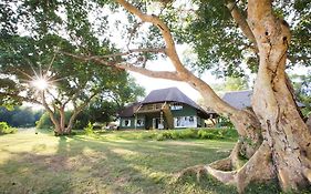 Maninghi Lodge