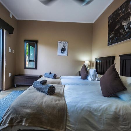 Maninghi Lodge Balule Game Reserve Esterno foto
